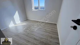 Katta tek lüks site ve caddeye yakın geniş 3+1 — fotoğraf 10