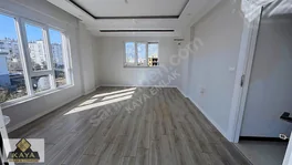 Katta tek lüks site ve caddeye yakın geniş 3+1 — fotoğraf 24
