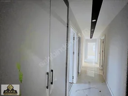 Katta tek lüks site ve caddeye yakın geniş 3+1 — fotoğraf 32