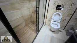 Havuzlu Güvenlikli Lüks Sitede Cam Balkonlu 3+1 Bahçe Katı — fotoğraf 5