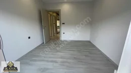 Havuzlu Güvenlikli Lüks Sitede Cam Balkonlu 3+1 Bahçe Katı — fotoğraf 13