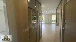 Havuzlu Güvenlikli Lüks Sitede Cam Balkonlu 3+1 Bahçe Katı — fotoğraf 16