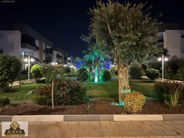Havuzlu Güvenlikli Lüks Sitede Cam Balkonlu 3+1 Bahçe Katı — fotoğraf 23