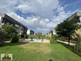 Havuzlu Güvenlikli Lüks Sitede Cam Balkonlu 3+1 Bahçe Katı — fotoğraf 27
