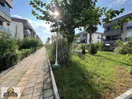 Havuzlu Güvenlikli Lüks Sitede Cam Balkonlu 3+1 Bahçe Katı — fotoğraf 30