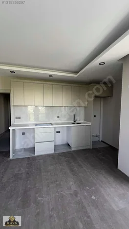 Klimalı Döşemealtı Tam merkezde Cadde Üstü şık Geniş 1+1 — fotoğraf 17