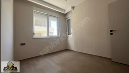 Klimalı Döşemealtı Tam merkezde Cadde Üstü şık Geniş 1+1 — fotoğraf 30
