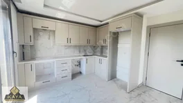 Caddeye Yakın Katta Doğalgazlı 2+1(Aynı Binada 2 Daire Var) — fotoğraf 3