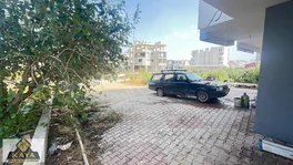 Cadde Üstü Kiralık İşyeri — fotoğraf 3
