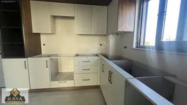 Site kalitesinde giyinme odalı ebeveyn banyolu geniş 2+1 — fotoğraf 16