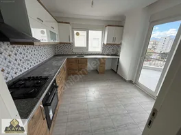 Kaya Emlaktan Atatürk Caddesine 2 Dakika 3+1 Doğalgazlı 120 m2 — fotoğraf 1