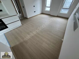 Caddeye Yakın Katta 1. Sınıf İşçilik 2+1 — fotoğraf 3